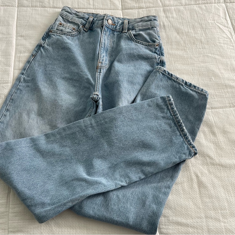 Bershka high waist straight jeans